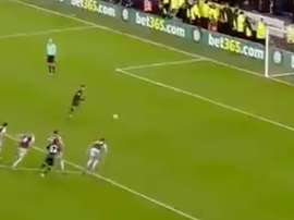 Sanchez tucks away the penalty for Arsenal. Twitter