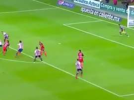 Triangulación perfecta en el fútbol azteca. Twitter