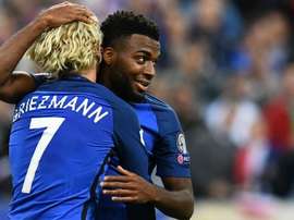 Griezmann e Lemar vão jogar juntos em Espanha. AFP