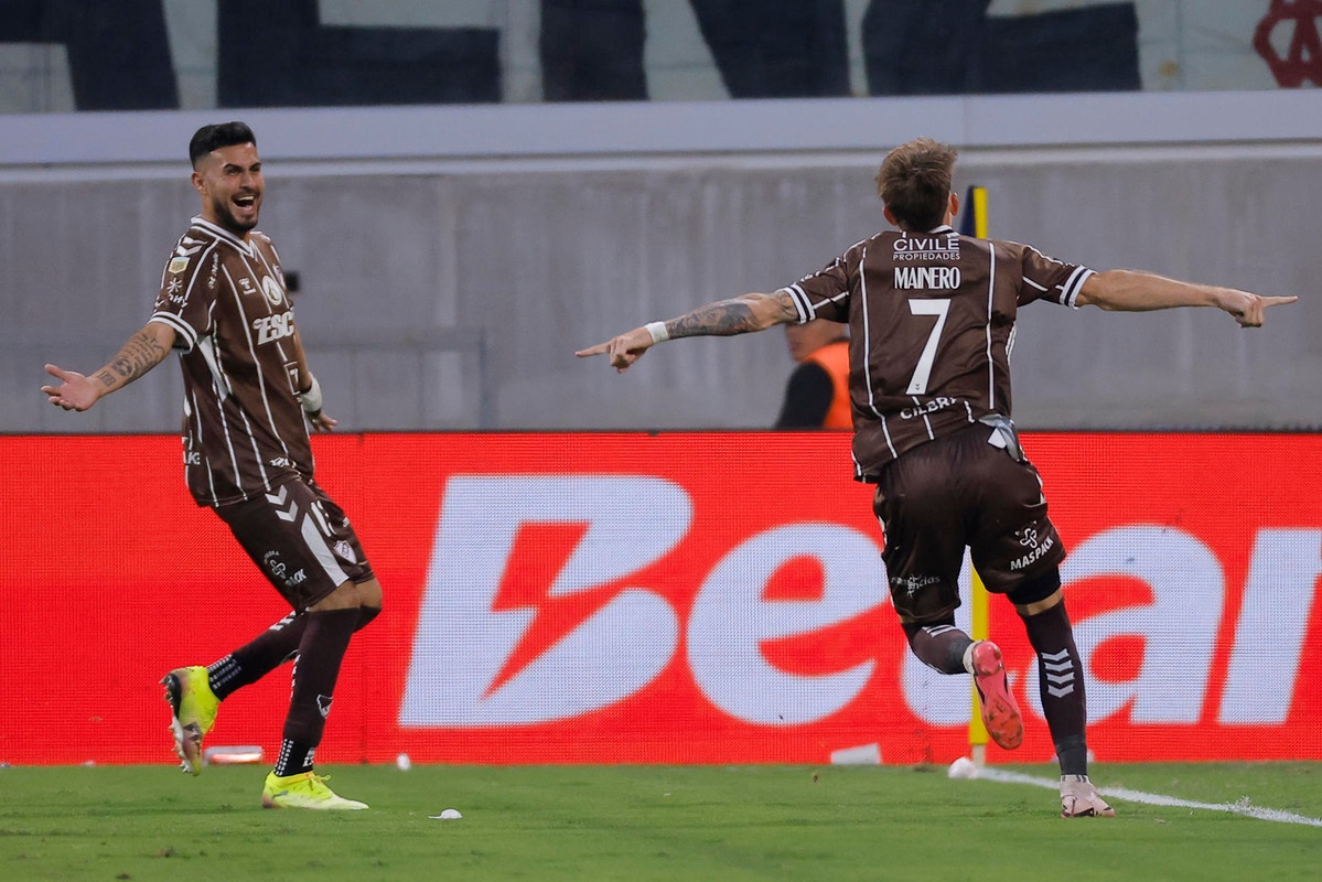 Platense corona su gran obra maestra