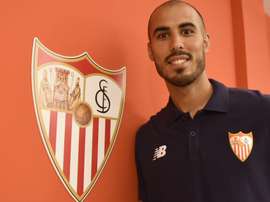 Pizarro a rejoint Séville. SevillaFC