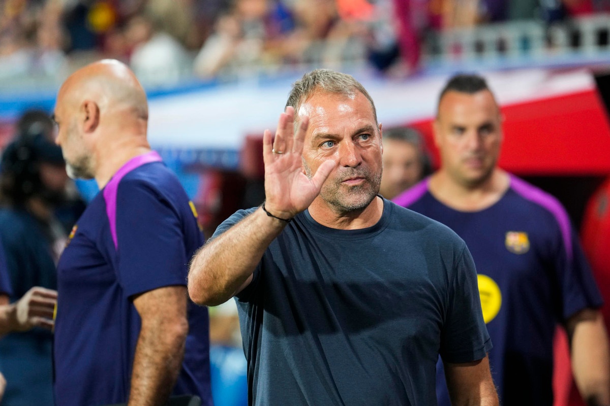 Barcelona squad list for Real Oviedo clash