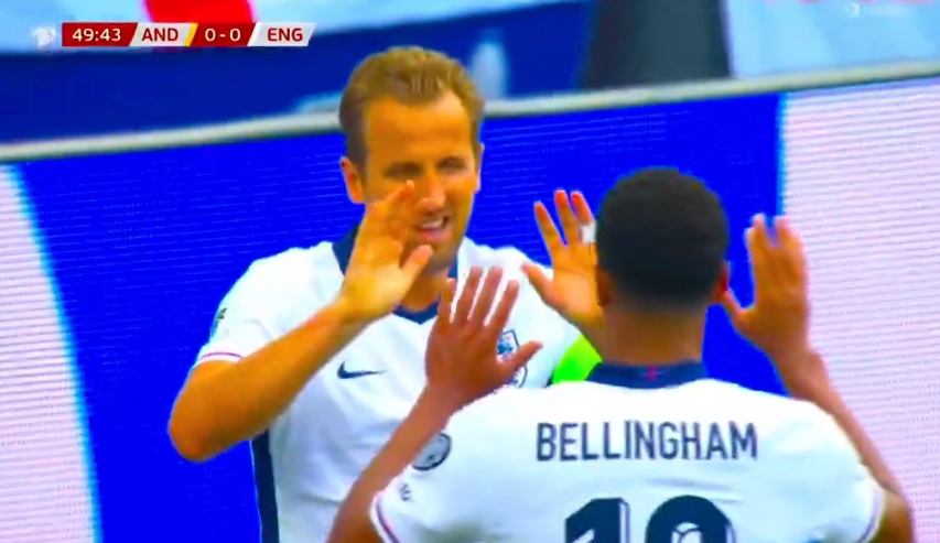 Kane adelantó a Inglaterra tras 50 minutos de atasco