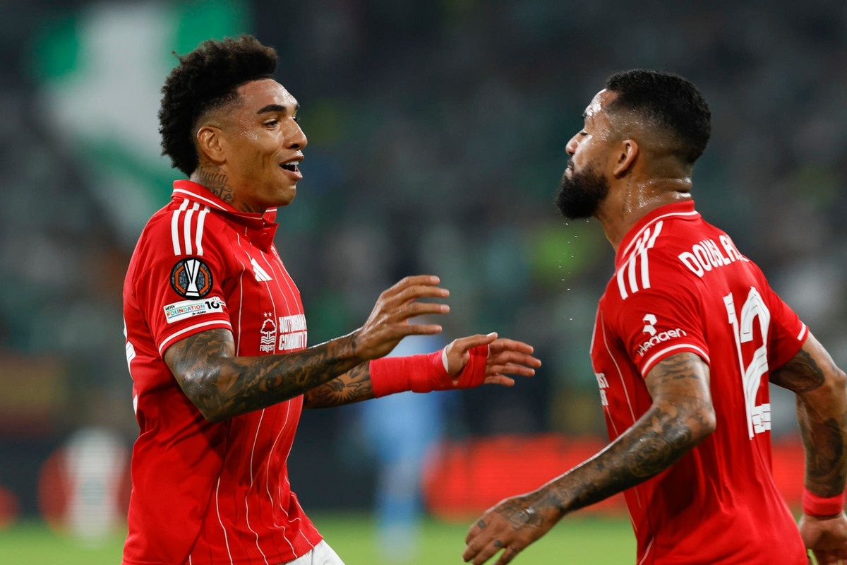 Infortuni e cambi d'allenatore: il 2025 turbolento di Douglas Luiz tra Juve e Forest