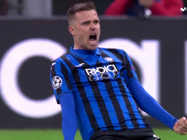 Un missile d'Ilicic plie l'équipe de Valence.