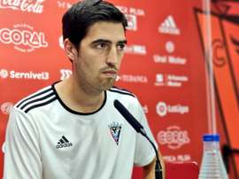 A Iraola le hubiera gustado que los suyos sentenciaran y evitaran el sufrimiento. Twitter/CDMirandes