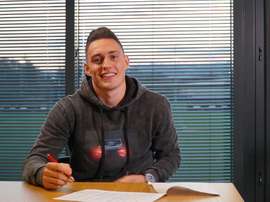 Roberts es una pieza clave en el equipo. Twitter/SwansOfficial