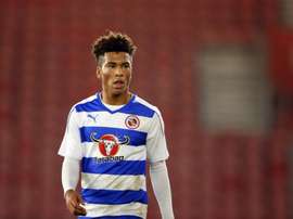 Manchester United dans la course pour Danny Loader. ReadingFC