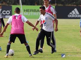 Mackalister Silva, lesionado en plena sesión en Santa Cruz. Millonarios