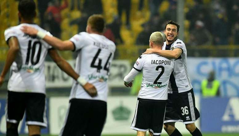 El Parma Hunde Al Lecce Y Retoma Sus Aspiraciones Besoccer