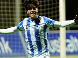 A Real Sociedad amplia o contrato de Lobete. RealSociedad