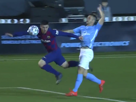 Le Barça s'est fait peur : l'arbitre annule le second but d'Ibiza. Capture/DAZN