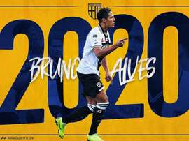 Bruno Alves renovou até 2020. Twitter/ParmaCalcio