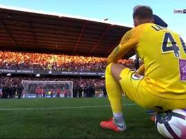 Las asistencias tuvieron que entrar para atender a varias personas. Captura/beINSports