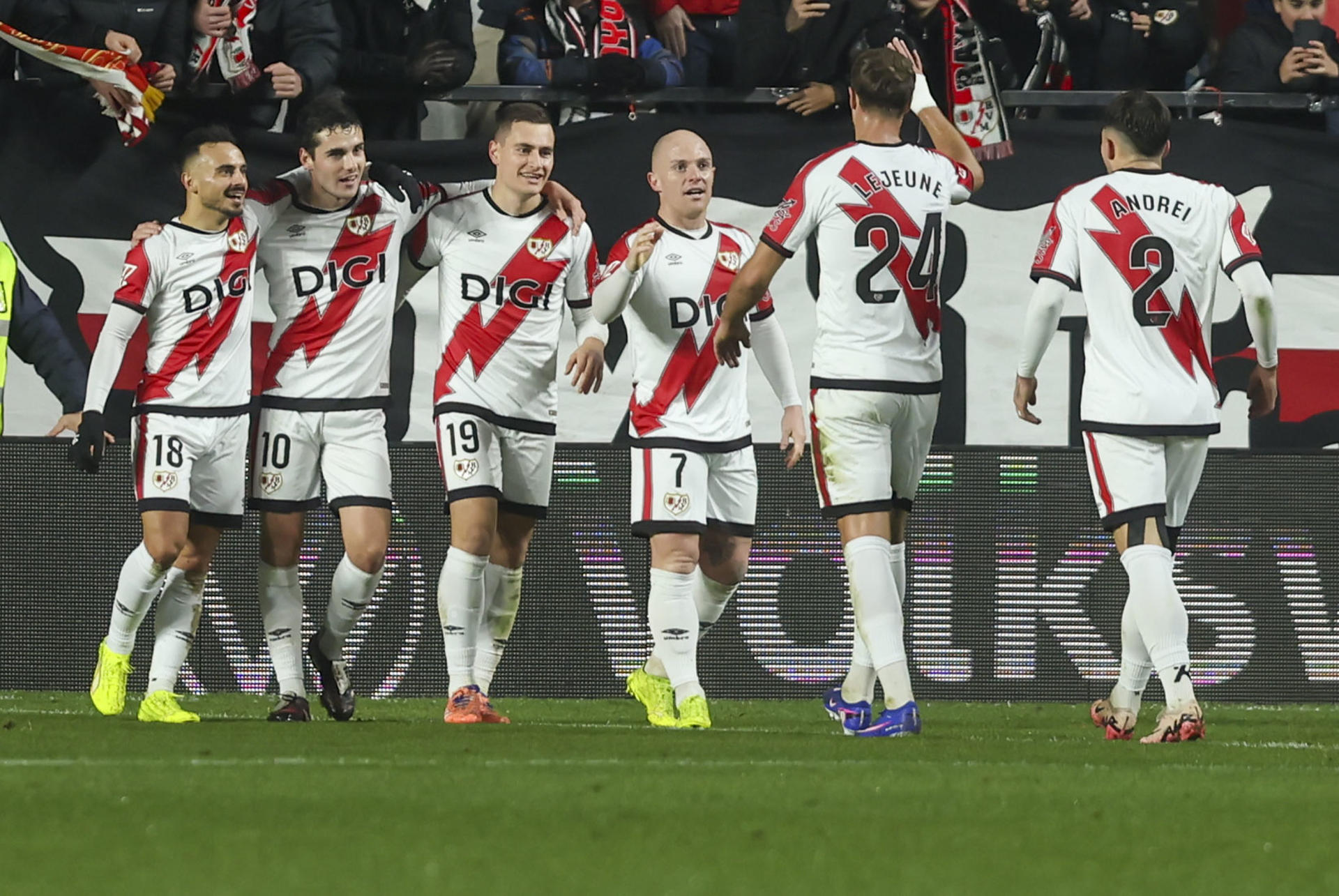 Sigue el directo del Granada-Rayo Vallecano