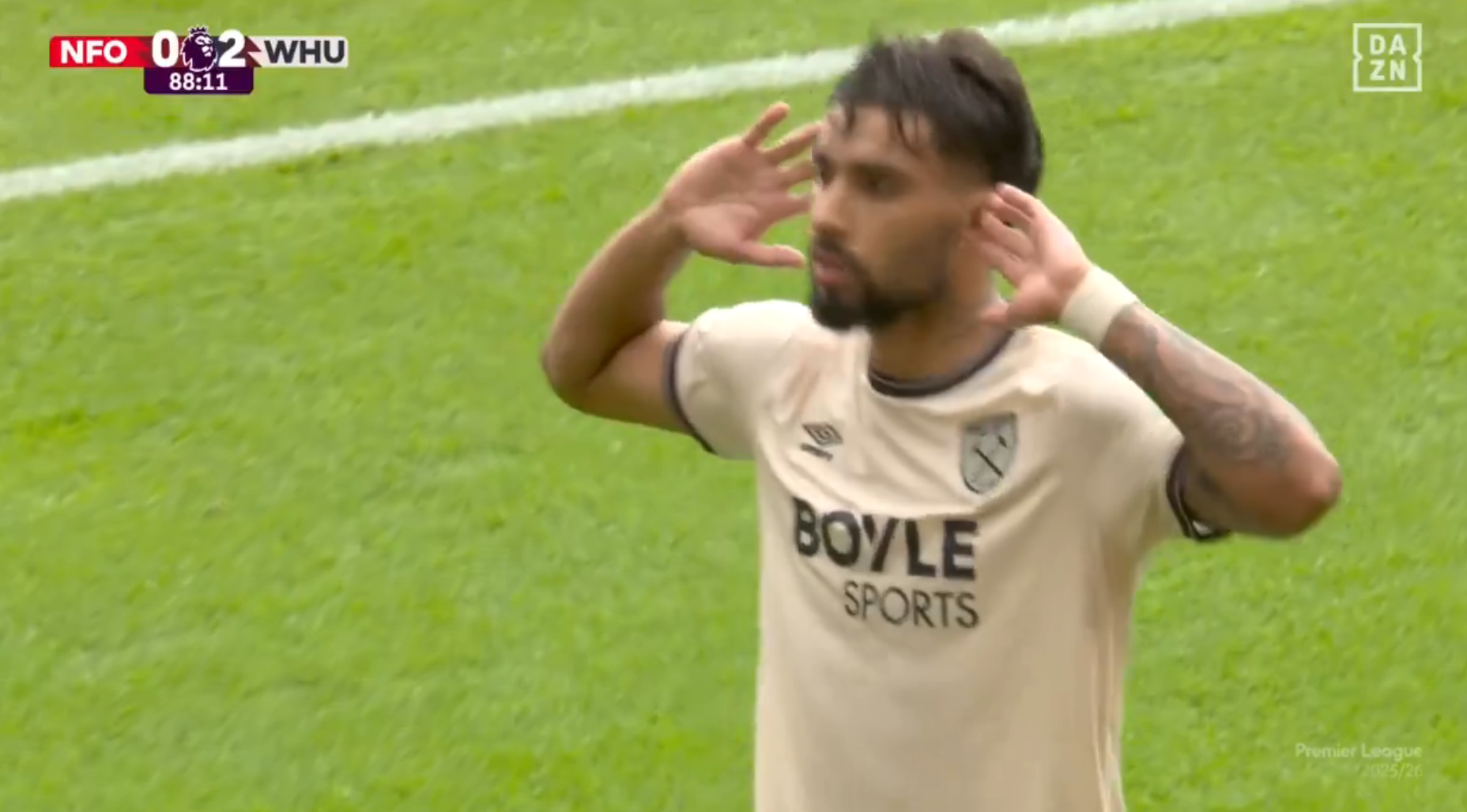 El West Ham se estrena sobre la bocina