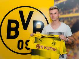 Max Philipp tem 23 anos e joga em toda a frente atacante. BVB