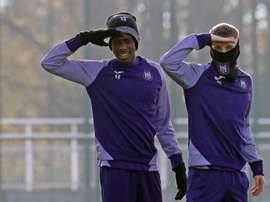Anderlecht, de retour à l'entraînement sous surveillance policière. Twitter/RSCAnderlecht