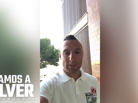 Santi Cazorla n'oublie pas son ancien club. Capture/MalagaCF