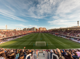 O Miniestadi começa a virar escombro. FCBMasia