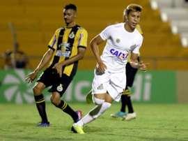 Ya debutó con el primer equipo. SantosFC