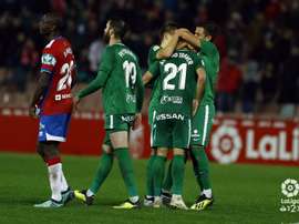 El Sporting se llevó la victoria del Nuevo Los Cármenes. LaLiga