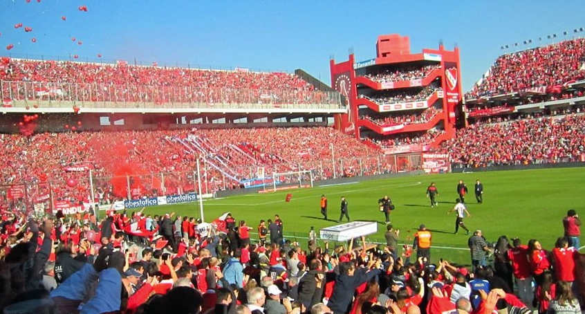 Independiente quer o nome de uma lenda para o seu estádio ...