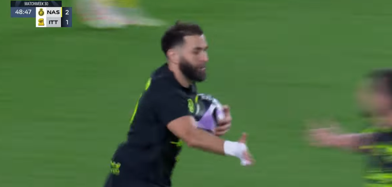 Benzema se la juega a su amigo Cristiano