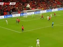 Griezmann got an assist and a goal to put France 0-2 up. Captura/beINSports