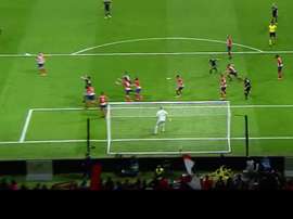 O momento do gol de Míchel, que gelou o Metropolitano. beINSports