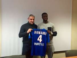 Ismael Diomandé, en su presentación con el Caen. SMCOfficiel