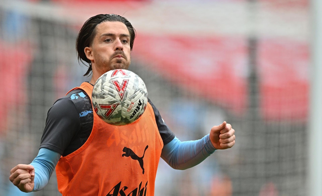 Guardiola le abre la puerta a Grealish en verano