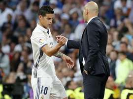 James chiede un appuntamento con Zidane. EFE