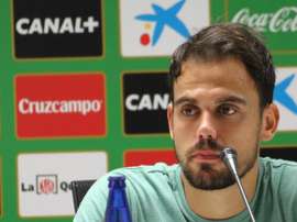 El futbolista del Elche habló sobre el 'play off' de ascenso. RealBetisBalompié