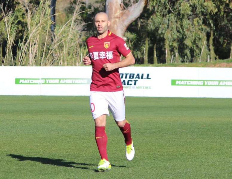 Mascherano Makes Debut For New Team Besoccer