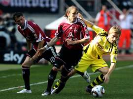 Javier Pinola fue nombrado mejor argentino de la historia de la Bundesliga. fcn.de