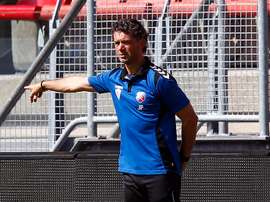 Jean-Paul de Jong, nuevo entrenador del Utrecht. Twitter/FCUtrecht