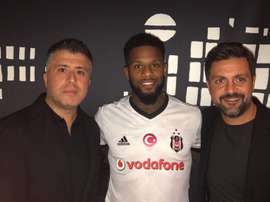 Lens agora é mesmo do Besiktas. Twitter/Besiktas