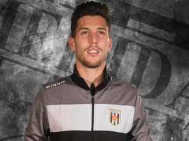 Jesús González, nuevo jugador del Getafe B. Mérida_AD