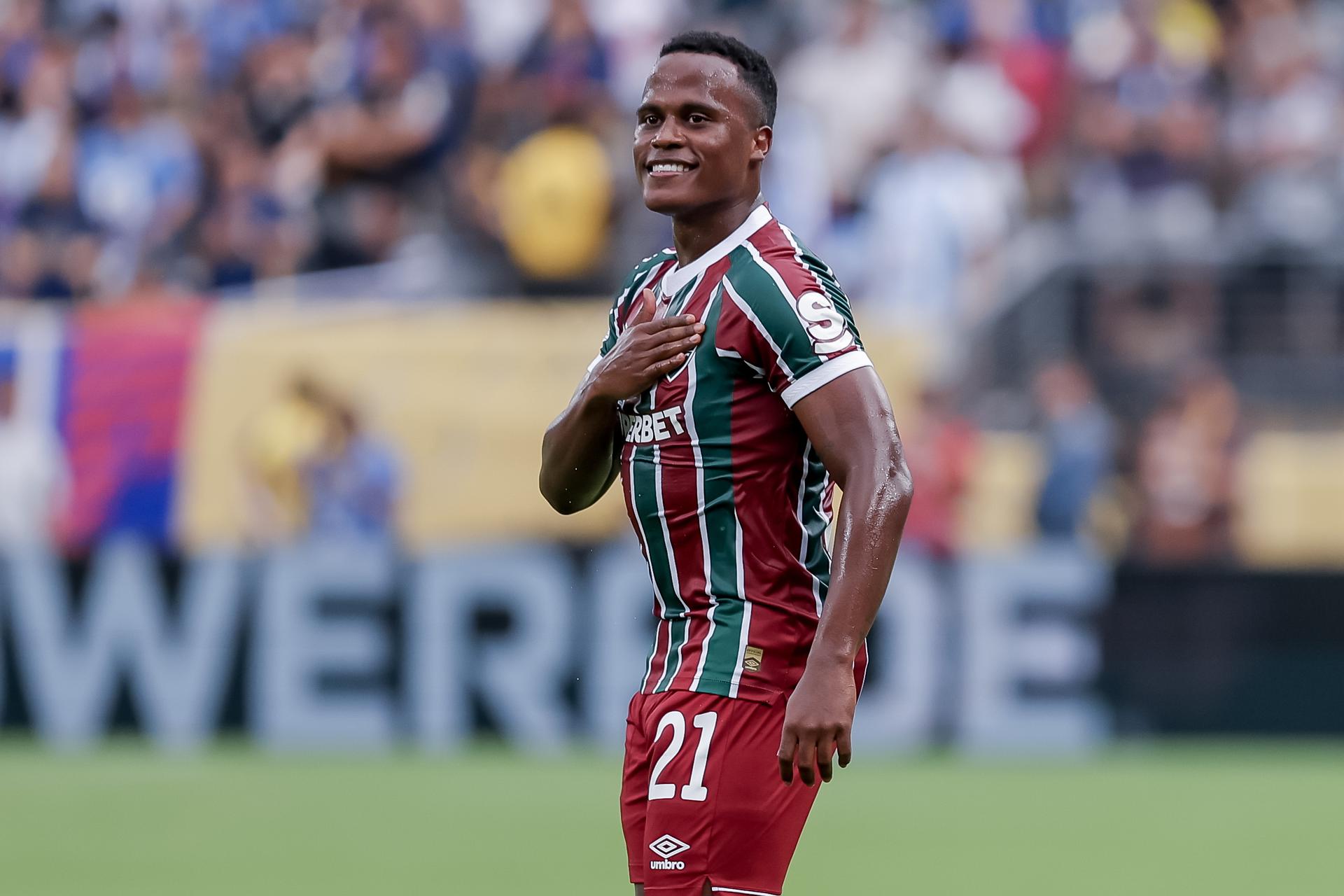 Wolves avança na contratação de Jhon Arias