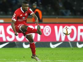 Jhon Córdoba tiene la intención de continuar en el Mainz 05 alemán. Twitter