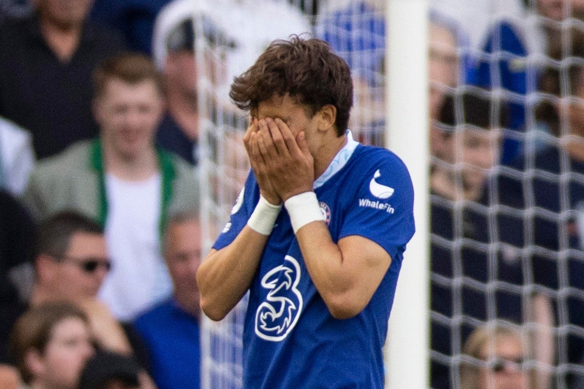 Benfica y Chelsea, un partido por el Mundial y otro por Joao Félix