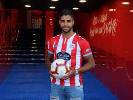 Jona cree haber llegado a buen sitio. Twitter/CDeportivoLugo