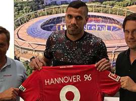 Le Brésilien Jonathas s'engage à Hanovre. Hannover96