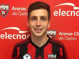 El jugador procede de las filas del Guijuelo, con el que jugó durante dos temporadas. ArenasClubGetx
