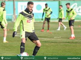 Jony confía en que el Elche mantenga la línea mostrada en Copa. ElcheCF