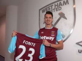 Los 'hammers' hicieron oficial el fichaje del defensa portugués a última hora. WestHam