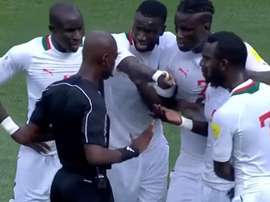 Árbitro da partida foi sancionado. Youtube - Afrikfoot
