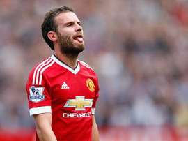 Juan Mata, expulsado por primera vez en la Premier League. Twitter