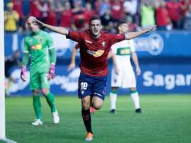 El delantero también advirtió que el curso es muy largo. twitter/CAOsasuna